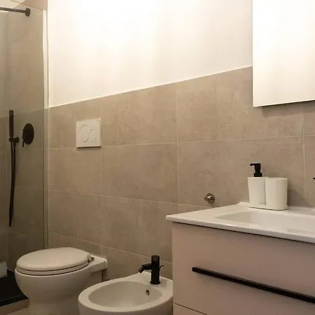 Private Room: The Port Scirocco